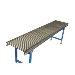 Small roller conveyor with steel rollers