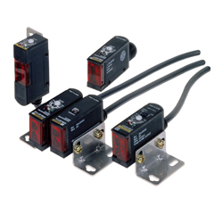 Capteurs photoélectriques avec amplificateur de taille moyenne intégré [E3S-A]